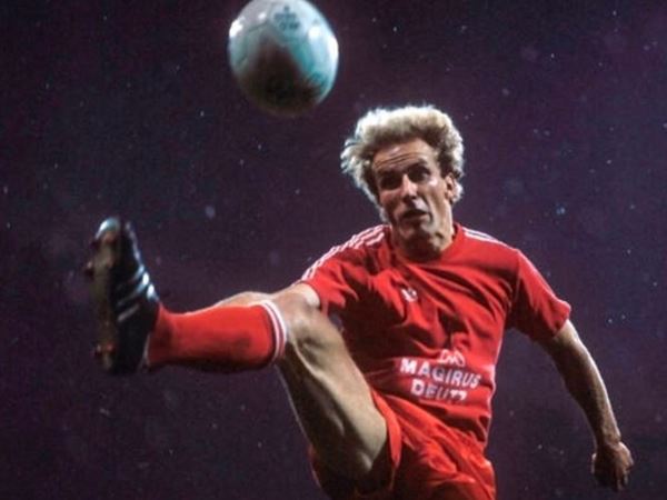 Franz Beckenbauer - TOP 10 cầu thủ xuất sắc nhất mọi thời đại