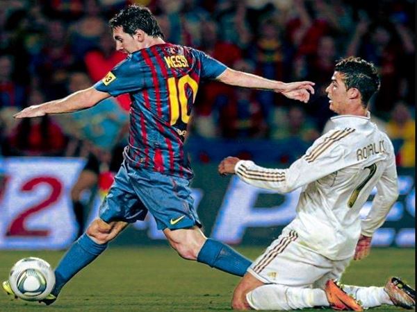 Lionel Messi - TOP 10 cầu thủ xuất sắc nhất mọi thời đại