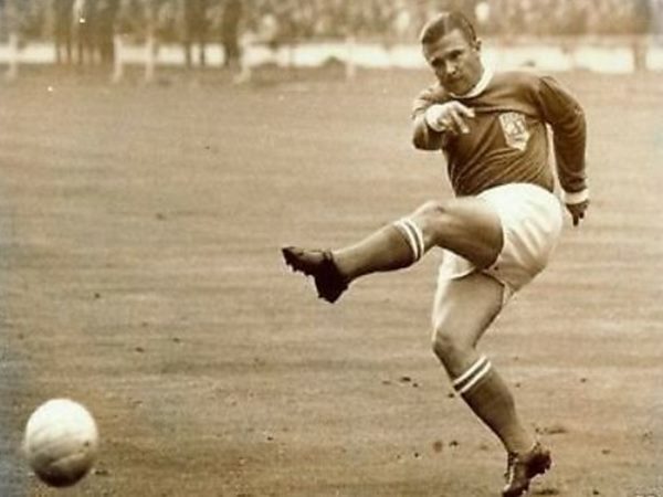 Bican có bao nhiêu bàn thắng Bican có bao nhiêu bàn thắng