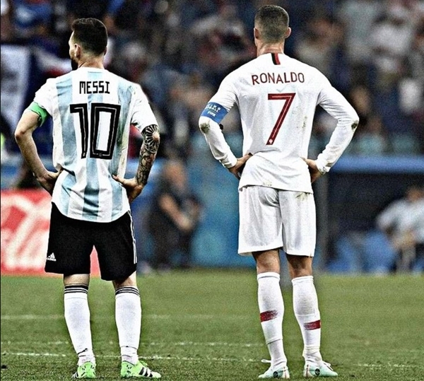 Danh hiệu Ronaldo và Messi ai nhiều hơn