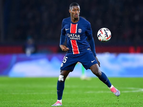 Top 15 hậu vệ cánh trái hay nhất thế giới 2024/25: BXH đầy đủ 4