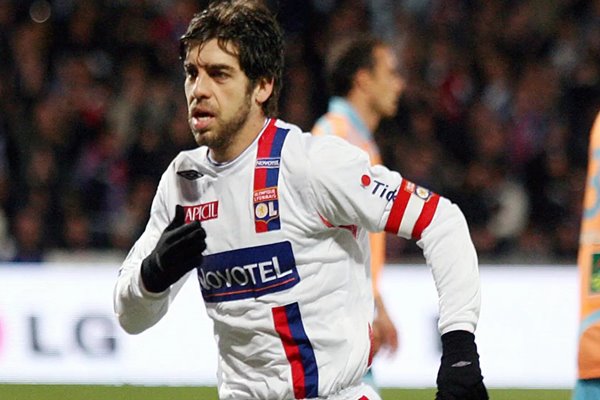 TOP ghi bàn đá phạt với 10 huyền thoại vĩ đại nhất mọi thời đại 1