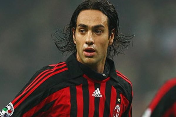 Bộ tứ bất tử hậu vệ huyền thoại AC Milan và triết lý phòng ngự 4 Bộ tứ bất tử hậu vệ huyền thoại AC Milan và triết lý phòng ngự 4