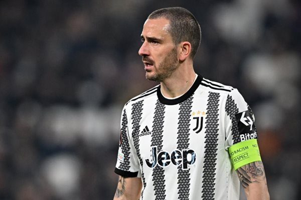 Hậu vệ huyền thoại Juventus những cột trụ thép của bóng đá Ý 3 Hậu vệ huyền thoại Juventus những cột trụ thép của bóng đá Ý 3