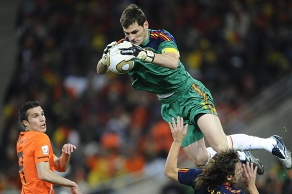 Thủ môn huyền thoại Real Madrid là ai? TOP 20 thủ môn huyền thoại 2